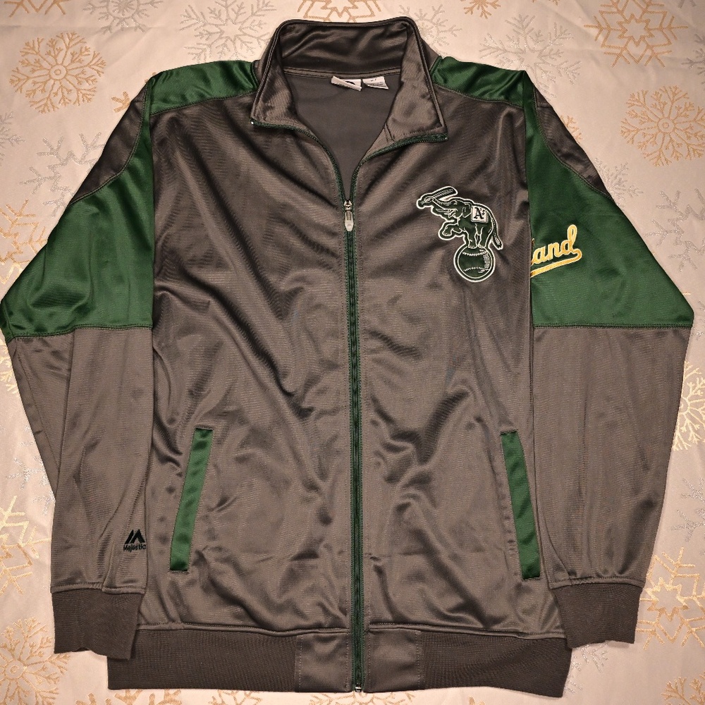 Majestic Oakland A's Track Jacket, Size XLT (XL Tall)